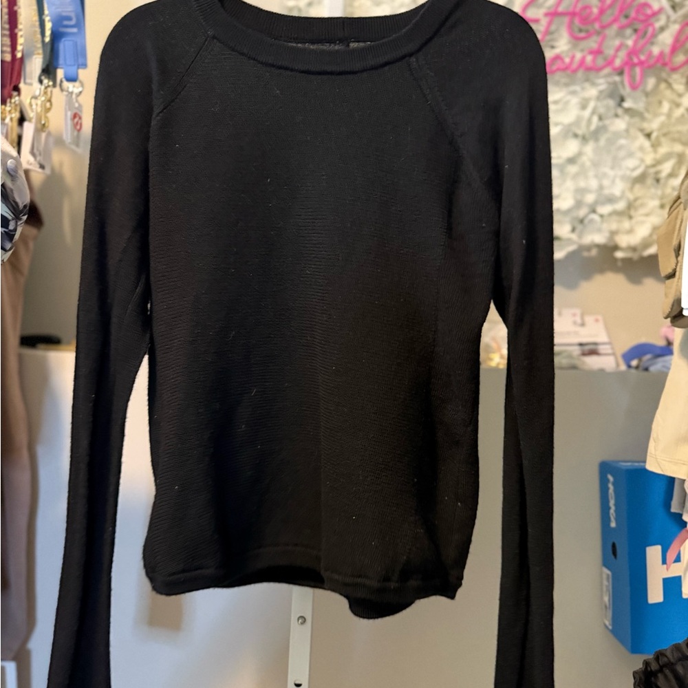Lululemon Athletica Black Long Sleeve Sweater